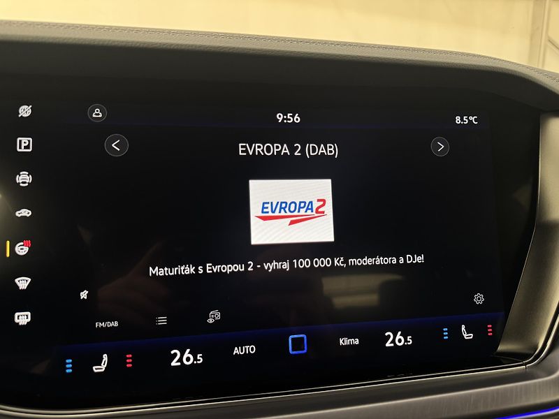 Volkswagen Touareg 3.0d*DPH*R-LINE*Final Edition* - fotka 46 z 50