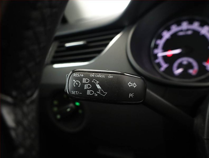 Škoda Octavia (2017) Ambition 2.0 TDI, Automat - fotka 19 z 21