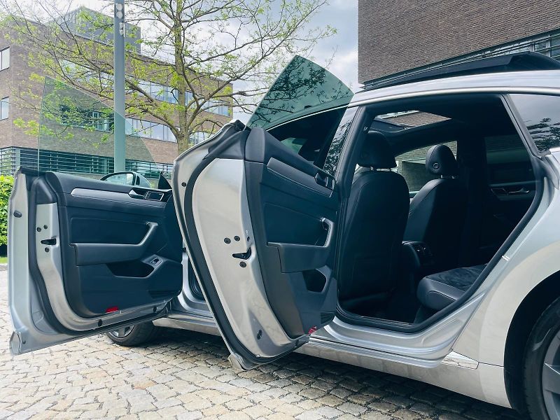 Volkswagen Arteon 2.0TDI 4x4 AUT FULL VÝBAVA ČR - fotka 21 z 59