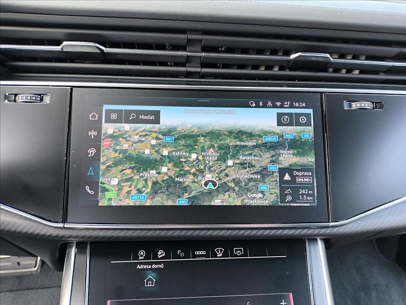 Audi Q8 3,0 TDI,210KW,S-line,ČR 1MAJ, - fotka 32 z 50