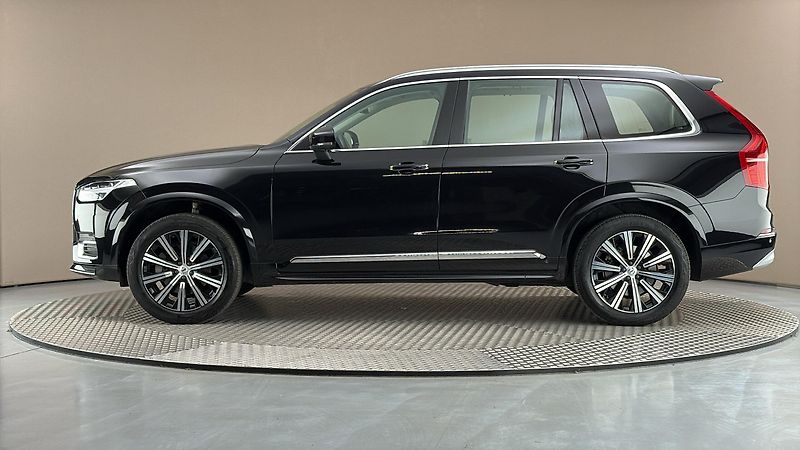 Volvo XC90 2.0 B5 AUT AWD Inscription - fotka 4 z 32