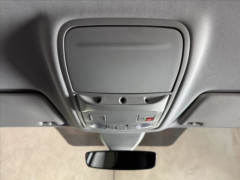 Škoda Karoq 2,0 TDi  DSG 4x4 Style Virtual - fotka 17 z 44