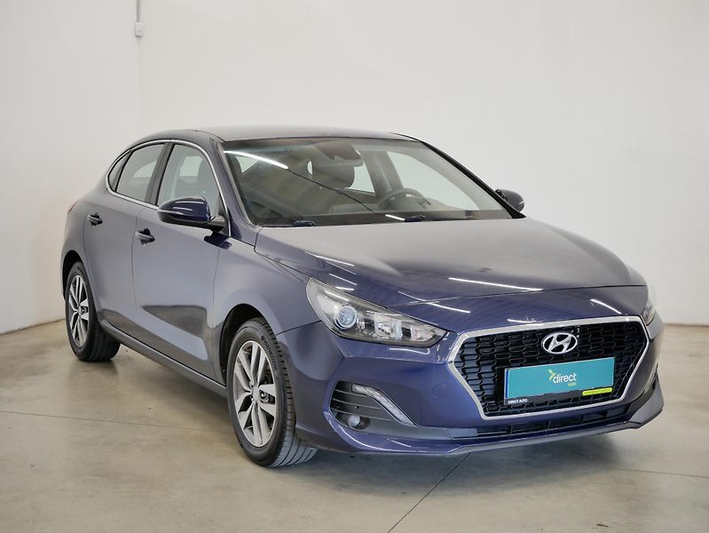 Hyundai i30 - fotka 8 z 21