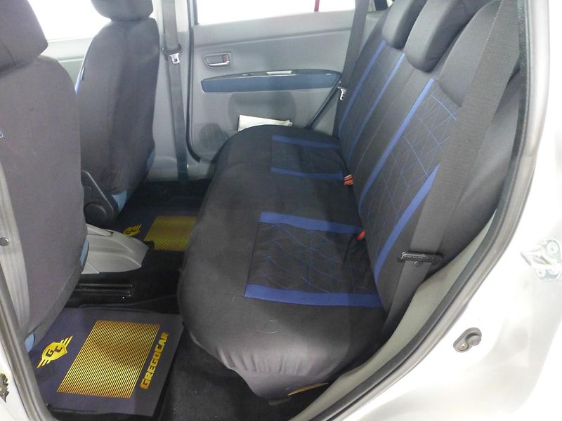 Mazda 2 (2004) 1,4i 59KW*KLIMA**ALU KOLA - fotka 13 z 24