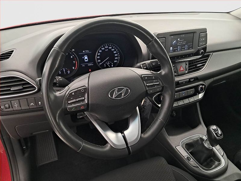 Hyundai i30 (2018) 1.4 T-GDI, Serv.kniha - fotka 16 z 16