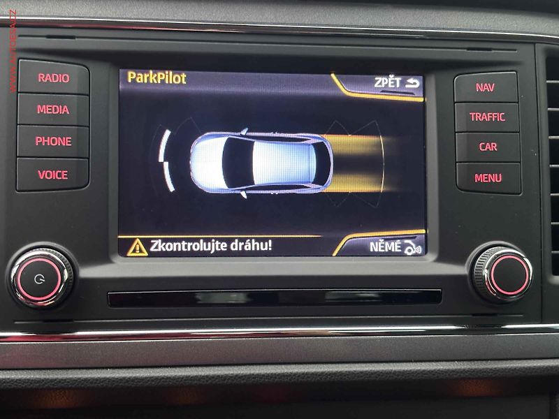 Seat Leon (2013) 1.4 TSi, FR, LED, navi - fotka 16 z 18