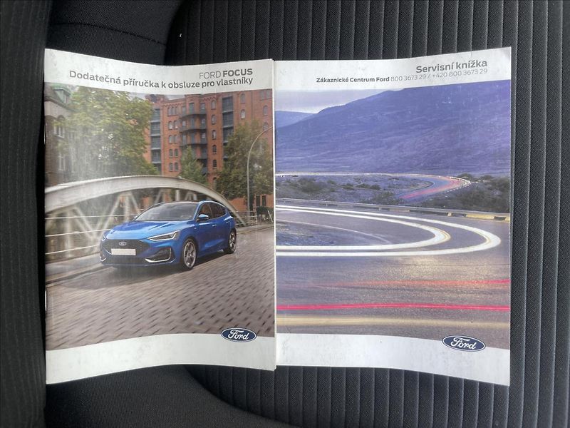 Ford Focus 1,5 Ecoblue AT8 Titanium - fotka 18 z 23
