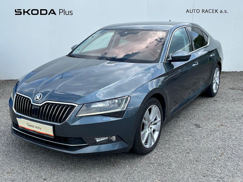 Škoda Superb (2019) 2.0 TDI 110kW Style - fotka 1 z 21