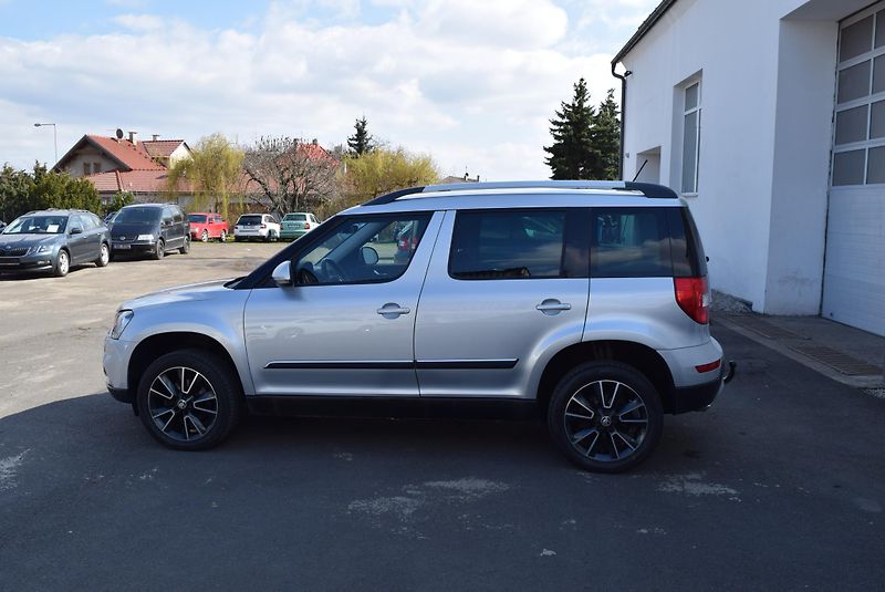 Škoda Yeti (2016) 2.0TDI 110kw 4x4 AMBITIO TAŽNÉ - fotka 13 z 43