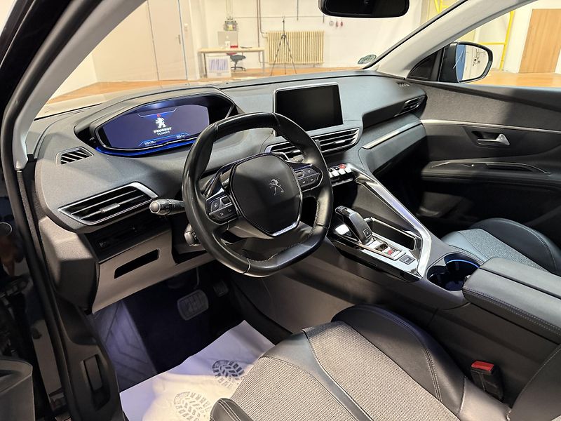 Peugeot 3008 ALLURE 1.5 BlueHDi 130 S&S EAT - fotka 5 z 12