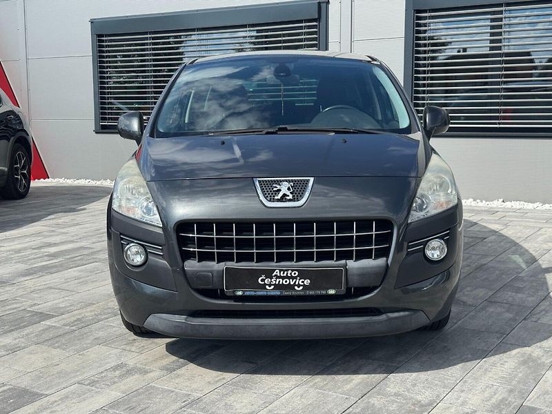 Peugeot 3008 (2010) 1,6 HDI 80 Kw - fotka 2 z 30