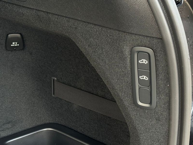 Volvo XC90 T8 PLUS, VENTILACE, VZDUCH, 36 - fotka 15 z 21