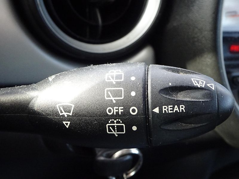 Mini One 1.6 72kW SERVIS POLOKŮŽE - fotka 16 z 26