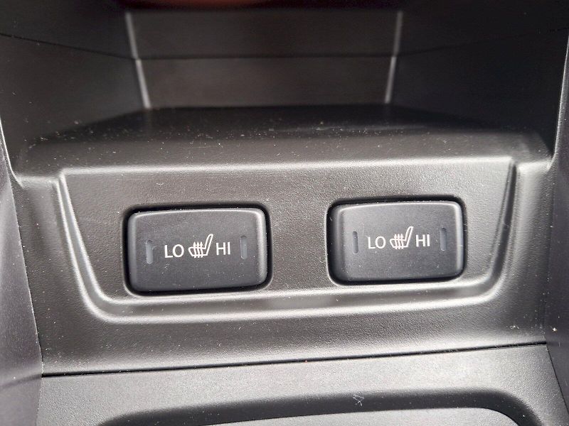 Suzuki Vitara (2024) Premium Hybrid Automat - fotka 32 z 35