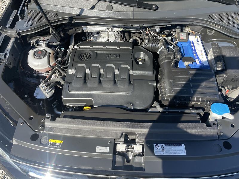 Volkswagen Tiguan 2.0TDi 150PS 4x4 DSG 179TKM 1A - fotka 74 z 131