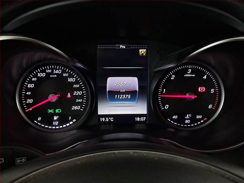 Mercedes-Benz Třídy C (2017) C 220 d BlueEff., Kůže, Navi - fotka 11 z 17