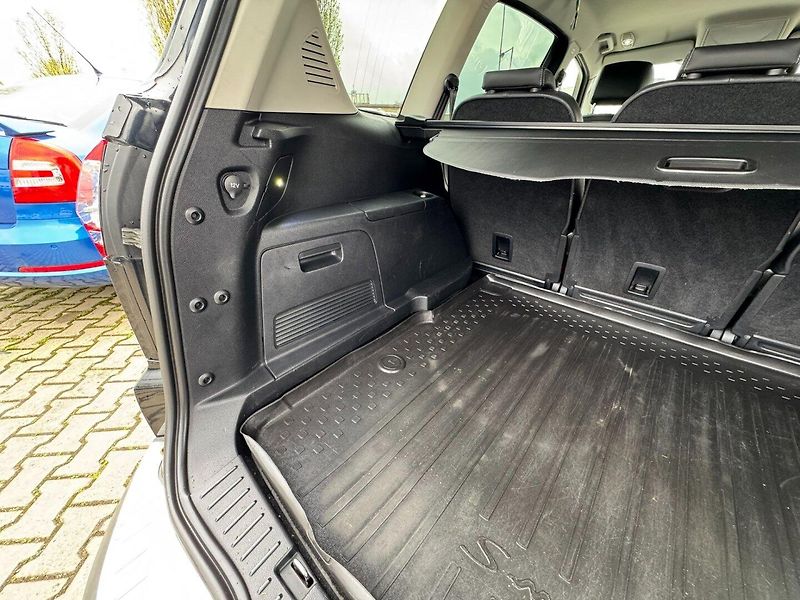 Ford S-MAX (2010) MANUÁL 2,0 TDCI 100 KW SPOJKA - fotka 44 z 50