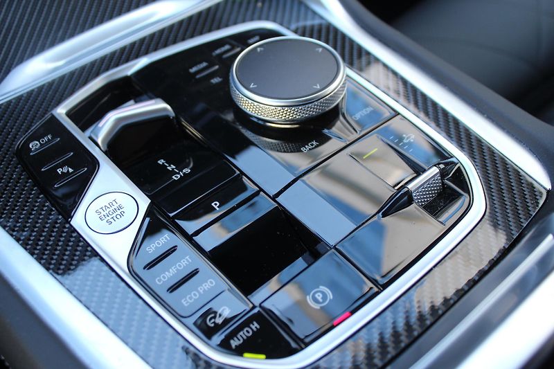 BMW X6 xDrive30d - fotka 14 z 27