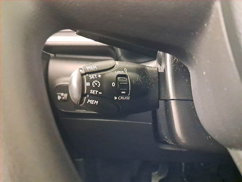 Citroën C3 (2022) Feel 1.2 PureTech, Serv.kniha - fotka 17 z 20