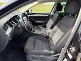 Volkswagen Passat 2.0 TDI MASÁŽ NAVIGACE TAŽNÉ - náhled 10