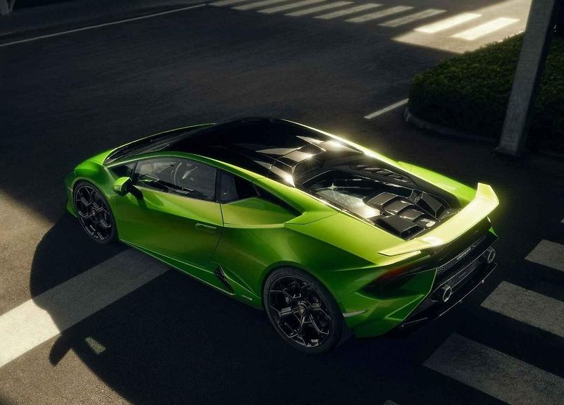 Lamborghini Huracán Tecnica při odhalení v Praze