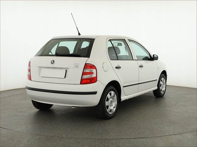 Škoda Fabia (2006) 1.2 12V, po STK, pěkný stav - fotka 5 z 14