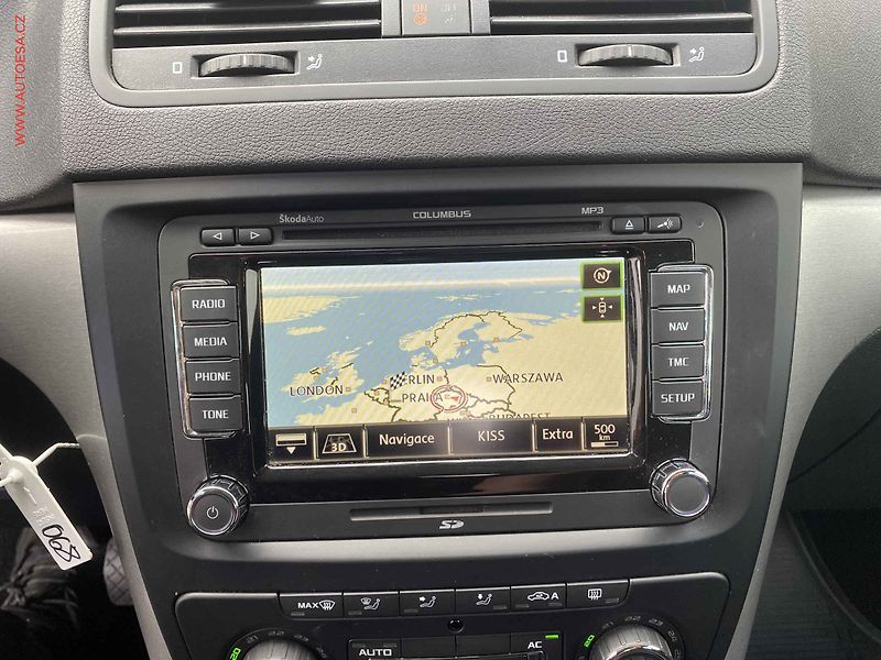 Škoda Yeti (2013) 2.0 TDi 4x4, ELE, DSG, bixen - fotka 18 z 20