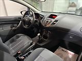 Ford Fiesta 1,2   i 83.000KM SERVIS ALU ST - náhled 13