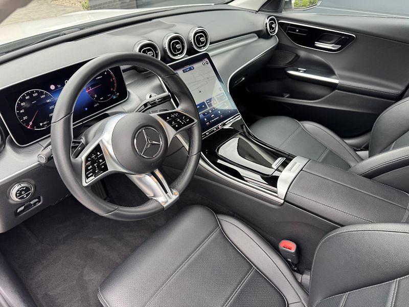 Mercedes-Benz Třídy C (2023) C 220d 4MATIC AVANTGARDE Masáž - fotka 11 z 31