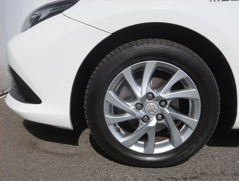 Toyota Auris (2016) Hybrid, Automat, Serv.kniha - fotka 15 z 24