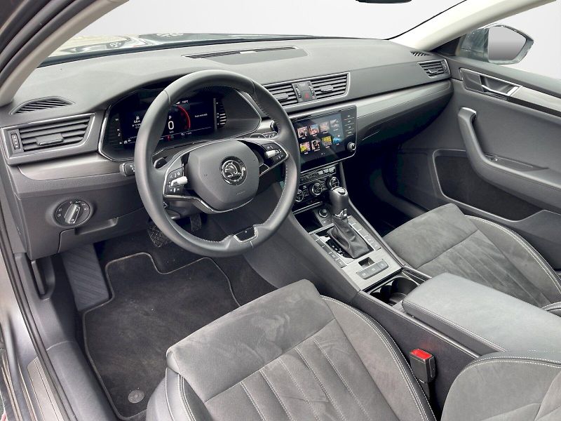 Škoda Superb (2024) 2.0 TDI 110kW DSG Style Plus c - fotka 5 z 35