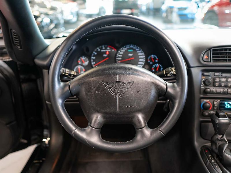 Chevrolet Corvette (2003) 5.7 V8 C5, Head-up, BOSE - fotka 12 z 23