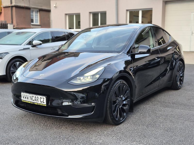 Tesla Model Y PERFORMANCE 393kw 21ALU 93,0% - fotografie inzerátu