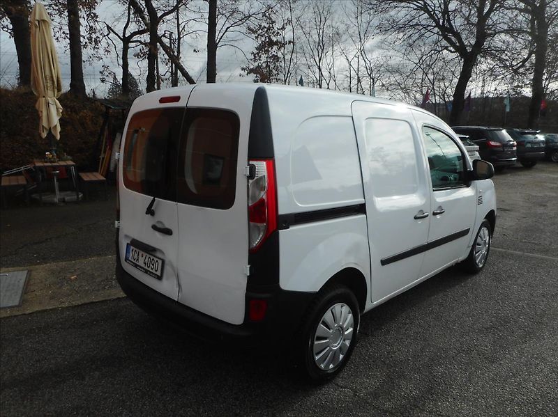 Renault Kangoo 1,5 DCi - fotka 5 z 20