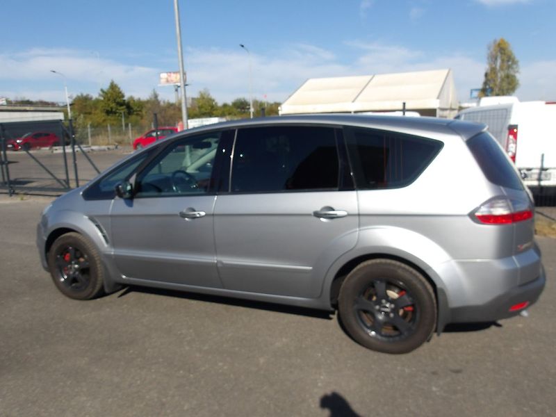 Ford S-MAX 2,0i 107kW ! KRASAVEC !!! - fotka 4 z 32