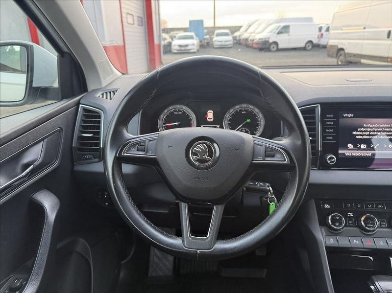 Škoda Karoq 1,6 TDI DSG / LED / záruka - fotka 22 z 34