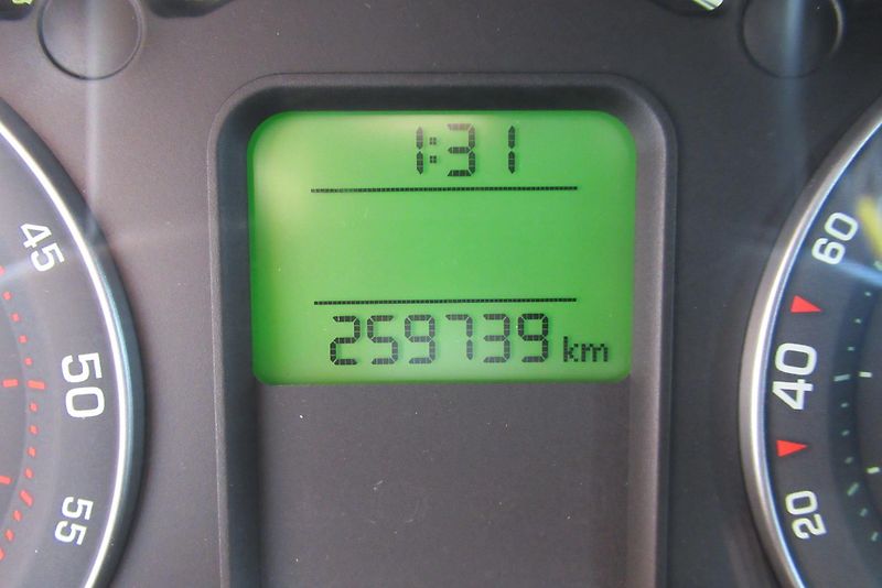Škoda Octavia 1.9 TDI 4x4 TAŽNÉ  - fotka 12 z 19