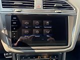 Volkswagen Tiguan R-Line 2,0 TSi/180kW 4x4 DSG - náhled 25