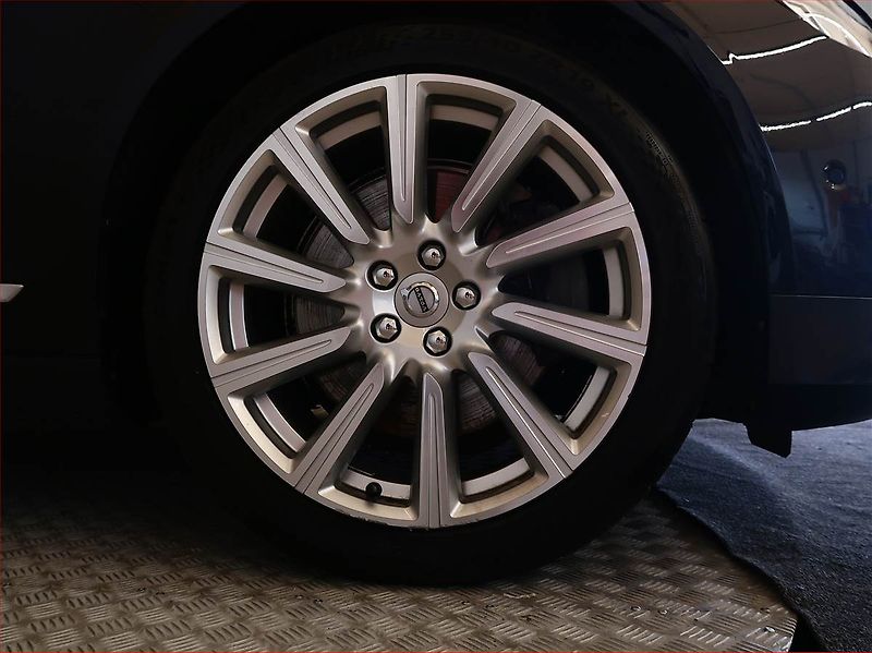 Volvo S90 (2018) D5 AWD, 4X4, Automat - fotka 15 z 21