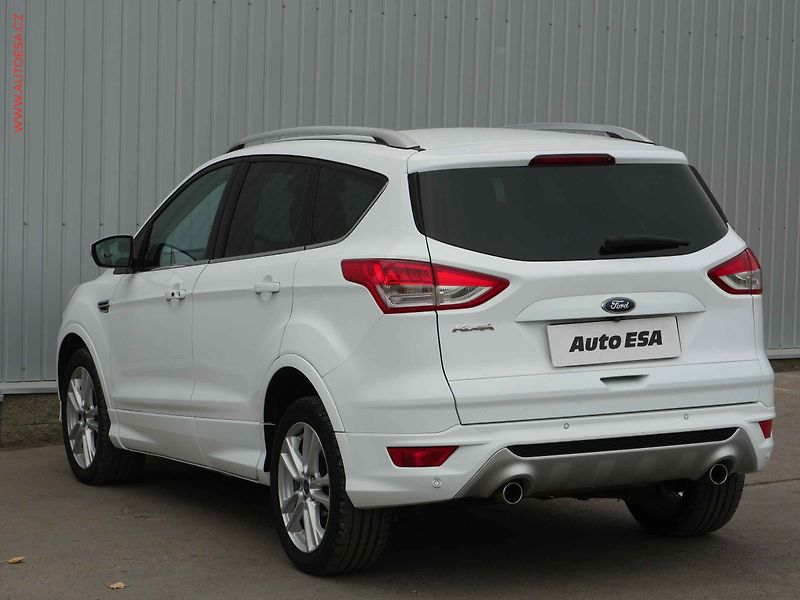 Ford Kuga (2014) 2.0TDCi 4x4, 2.maj,ČR - fotka 6 z 30