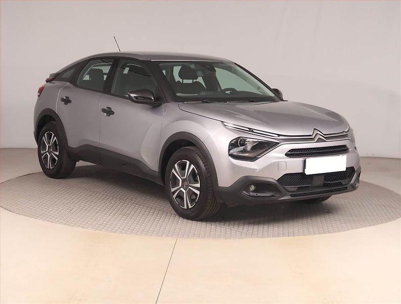 Citroën C4 (2021) 1.2 PureTech, Navi, Tempomat - fotka 1 z 18