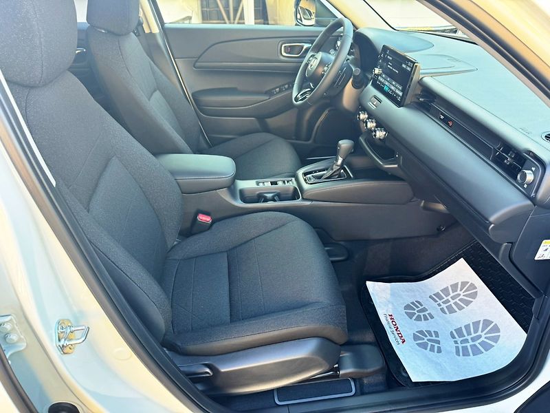 Honda HR-V (2026) 1.5 eHEV Elegance MR27 - fotka 7 z 12