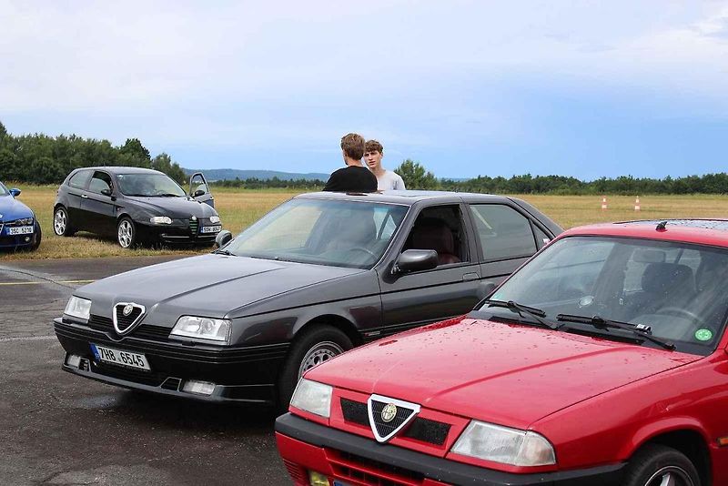 Nultý ročník srazu vozů Alfa Romeo v Jihočeském kraji.
