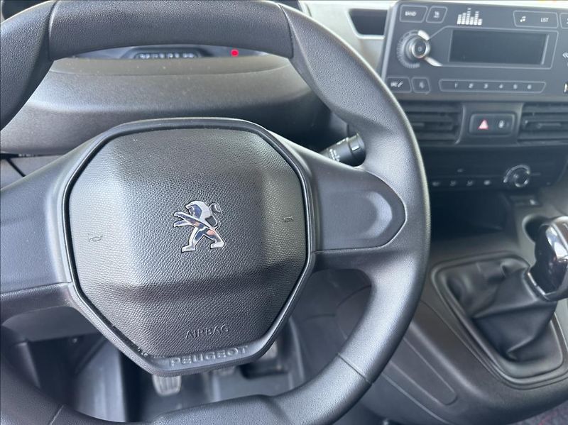 Peugeot Partner 1,5 HDI, 1.Maj, DPH - fotka 11 z 17