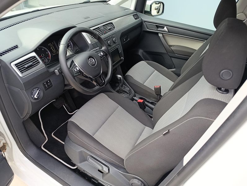 Volkswagen Caddy MAXI 2.0TDI 110kW DSG  - fotka 11 z 29