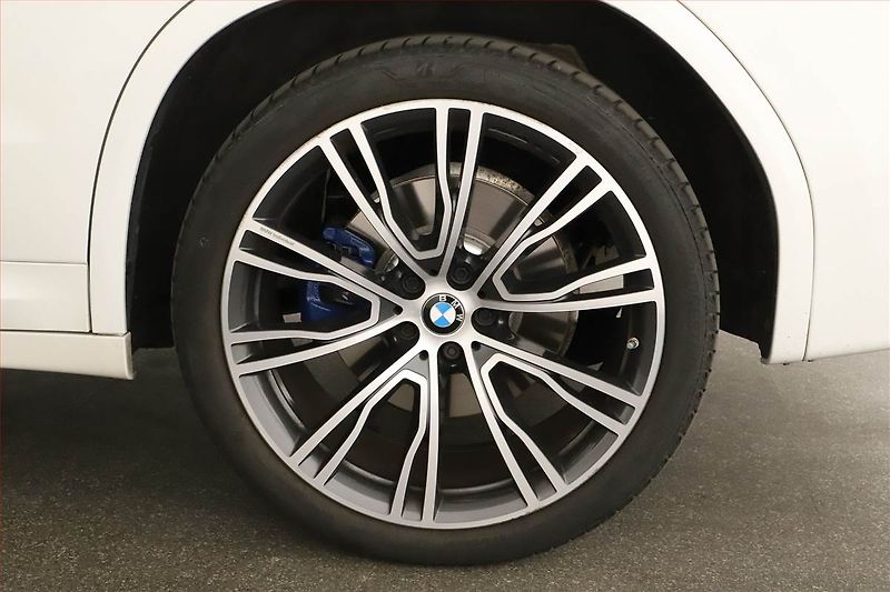 BMW X3 (2021) xDrive30d - fotka 18 z 18