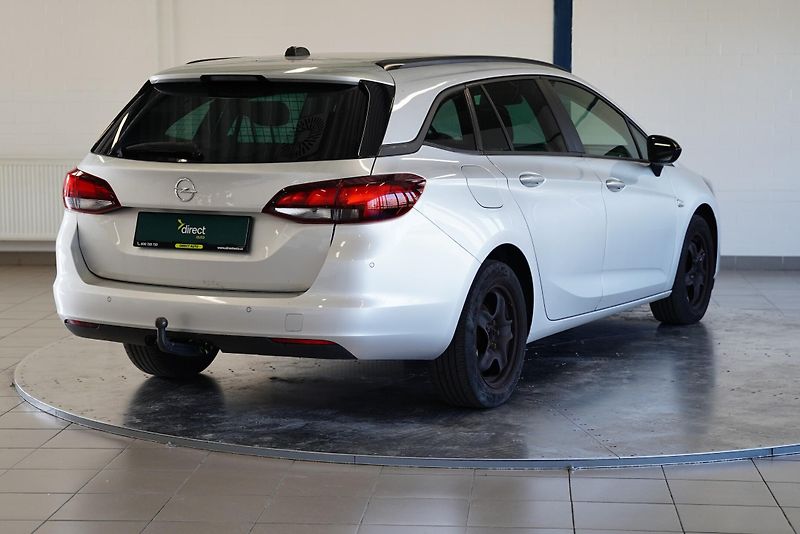 Opel Astra - fotka 2 z 22