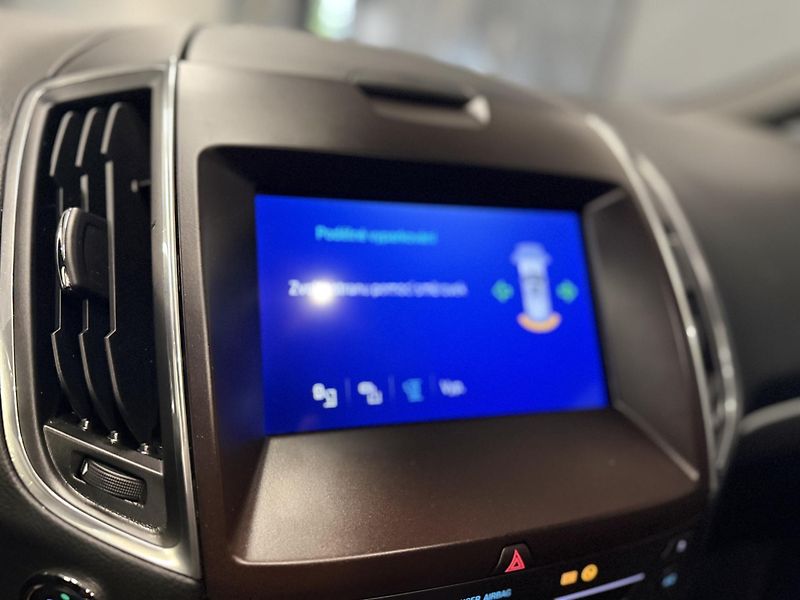 Ford S-MAX (2022) 2.5 HEV,ST-LINE,7REZERVOVÁNO - fotka 33 z 44