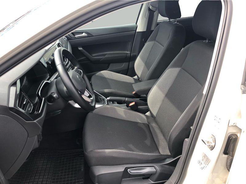 Volkswagen Polo People 1,0 TSI 5G - fotka 11 z 28