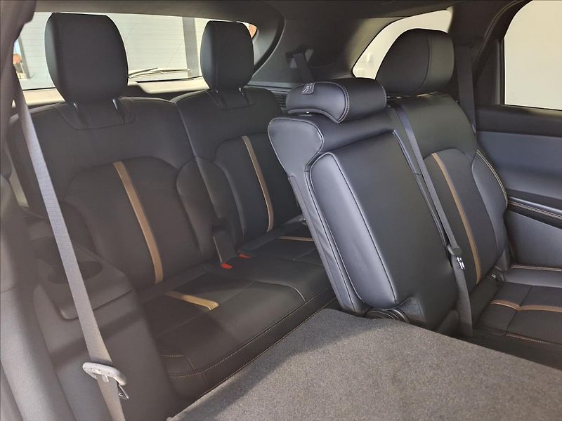 Mazda CX-80 (2026) 3.3 D 254k AWD AT8 HOMURA PLUS - fotka 7 z 18